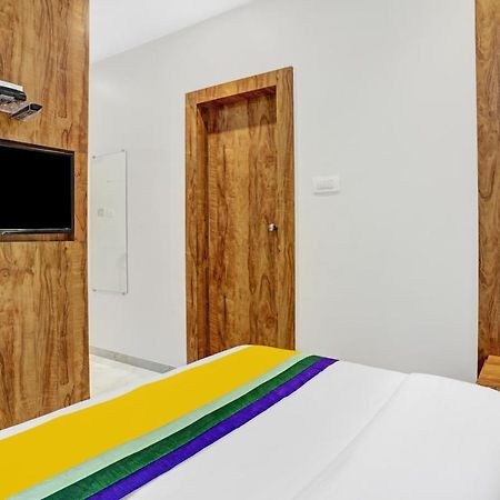 Itsy Hotels Heraa International Bombaj Zewnętrze zdjęcie