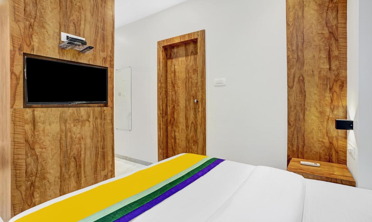 Itsy Hotels Heraa International Bombaj Zewnętrze zdjęcie
